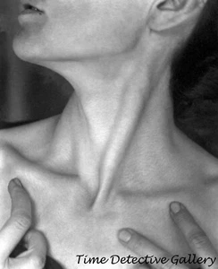 Georgia O'Keefe's Neck by Alfred Stieglitz - 1921 - Historic Photo Print - Picture 1 of 1