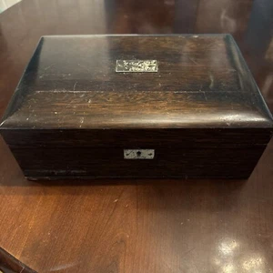 VINTAGE HOLZ HUMIDOR MIT METALLFUTTER FÜR ZIGARRENLIEBHABER MANN HÖHLE - Bild 1 von 12
