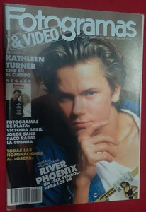 Magazine FOTOGRAMAS 1761 - River Phoenix / Kathleen Turner / Jodie Foster - Picture 1 of 1