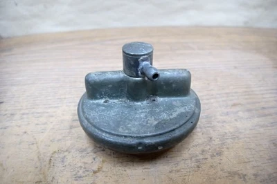 1993 HONDA GOLDWING GL1500A КРЫШКА ТОПЛИВНОГО БАКА - Изображение 1 из 4