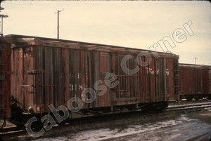 D&RGW Box Car #3182 at Farmington NM on 12-20-69 35mm Slide Chione (5398) - Picture 1 of 1
