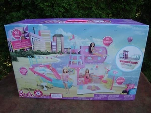 Barbie Pink Passport Cruise Ship (se expande más de 3 pies) por Mattel #FLB33 (2016) NUEVO - Imagen 1 de 24