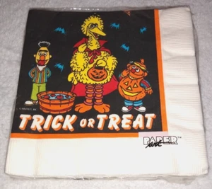 Servilletas de Halloween de colección de los Muppets Big Bird Bert Ernie Sesame St 1989 arte en papel nuevo en stock - Imagen 1 de 2