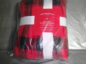 Plush Holiday Print Blanket - Wondershop Twin /XL Twin 66" x 90" - Picture 1 of 5