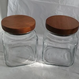 Set 2 Bidoni Vintage Ancoraggio Gancio 4,5" Quadrati Barattoli Vetro con Coperchi in Legno - Foto 1 di 14