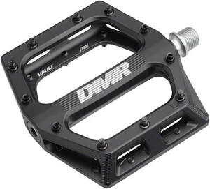 DMR Vault Mag Pedal 9/16" Chromoly Spindle Concave Body 20 Removable Pins Black - Picture 1 of 3