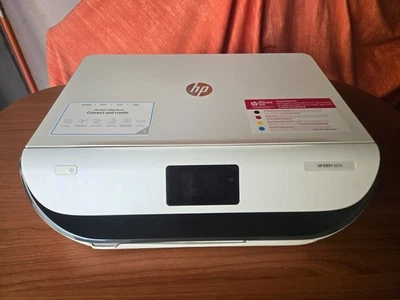 Stampante HP ENVY 5032 All-in-One Printer Bianca con scanner PN:M2U94B buone con - Immagine 1 di 4