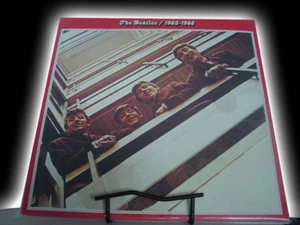 THE BEATLES 1962-1966 RARE RED ALBUM EMI APPLE RECORDS U.K 1993.PRESSED 2 LP SET - Picture 1 of 5