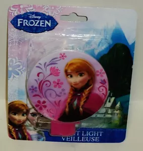 Disney FROZEN Night Light VEILLEUSE Rotary Shade Great For Any Room NIP - Picture 1 of 1
