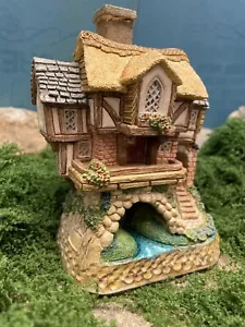Beautiful Cottage From John Hine Sculpture Studio - 1994 UK Artist David Winter - Picture 1 of 7