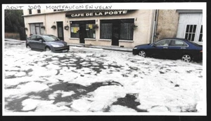 2013  --  MONTFAUCON EN VELAY sous la grêle . AOUT 2009  . 4B783 - Picture 1 of 1