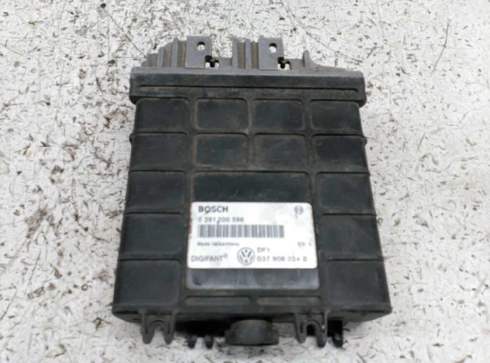 0261200596 CENTRALINA MOTORE / 037906024B / 505315 PER FORD ESCORT CABRIO XR3I - Immagine 1 di 4