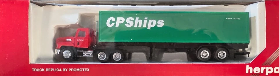 Remolque tractor Herpa 6091 HO Mack CP barcos Foto 1 de 1