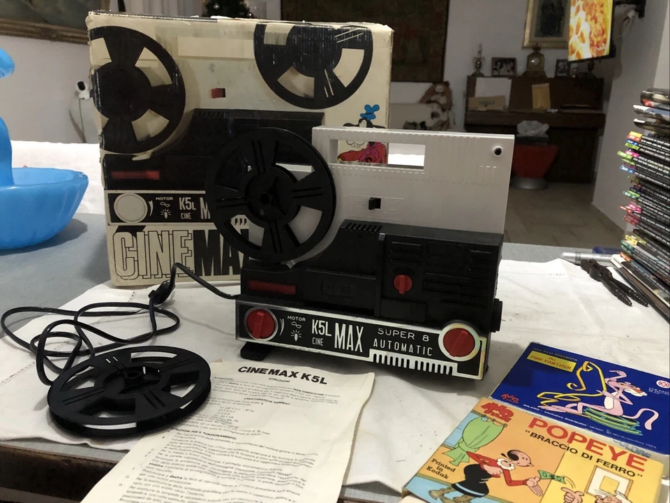 PROIETTORE SUPER 8 CINEMAX K5L-CON DIFETTO-PER PEZZI DI RICAMBIO-CON SCATOLA - Immagine 1 di 4