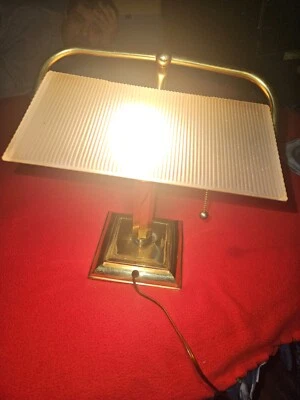  Lámpara de Escritorio Banqueros, Lámpara de Escritorio Tradicional Lámpara de Mesa Lateral Foto 1 de 4