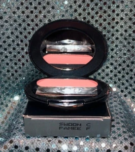 AVON True Color Pulver ROT - Ohnmacht, 0,22oz - Neu aus altem Lagerbestand - Bild 1 von 2