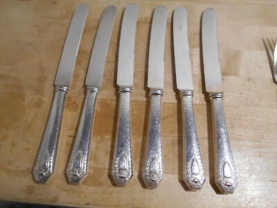 6 cuchillos de cena Rogers 1916 patrón heráldico plateado martillado 7507 Foto 1 de 3