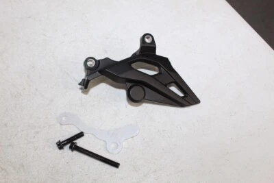 NEW 2021 - 2024 Honda CRF450R OEM Sprocket Cover and Guide CRF 450 RX RS RWE - Image 1 of 4