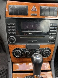 Original Mercedes Benz Autoradio-CD-Freisprecheinrichtung A2098202689 W209-W203 - Bild 1 von 8