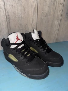 Nike AIR Jordan V 5 Retro Black Red Metallic Silver Size 4.5 - Picture 1 of 7