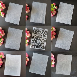 Holz Blätter Luftballons Blumen Dreiecke Prägefolder Kartenbasteln Basteln - Bild 1 von 17