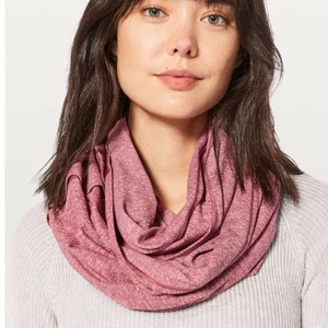 Lululemon Vinyasa Damenschal * Rulu meliert kastanienbraun Einheitsgröße - Bild 1 von 4
