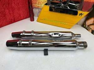 🔥Genuine Harley 17-23 Touring Exhaust Mufflers Pipes Chrome Stock OEM🔥 - Picture 1 of 9