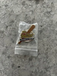 2023 Ball Park Buns and Rolls BAT/BALL Little League World Series Sponsor Pin - Bild 1 von 1