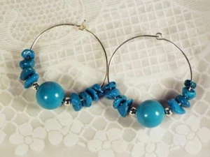 PENDIENTES ARO CYNTHIA LYNN "SAN JOSE" AZUL VERDE TURQUESA CON CUENTAS PLATA - Imagen 1 de 1