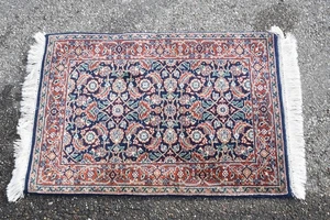 Q19J43- Teppich Läufer Maße: 94x65 cm, Gewicht: 2,3 kg - Bild 1 von 12