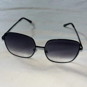 Brand New Sun Glasses Cute Foster Grant Women's Square Fashion Sunglasses Black - Picture 1 of 24