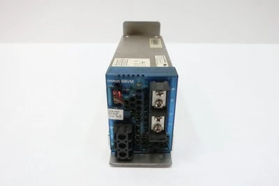 Fuente de alimentación Omron S8VM-30024C 30vdc Foto 1 de 4