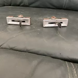 Ferrari 330 Vent Control Levers - Picture 1 of 4