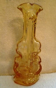 Jarrón botella figurativo violín amarillo ámbar vidrio imperial vintage 9 1/4 pulgadas - Imagen 1 de 6