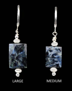 ¡Pendientes facetados de plata esterlina y pietersita azul de Namibia grado AA! - Imagen 1 de 7