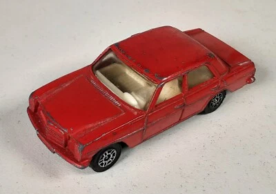 Corgi Juniors, Mercedes-Benz 240 D, rot, 80er Jahre, ca. 7,5 cm lang, #CW302 - Bild 1 von 4