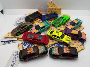Hot Wheels Lot Of 11 / 1992 Revealers Loose w/case - Picture 1 of 10