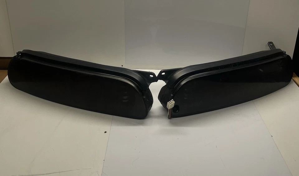 OEM TOYOTA SUPRA JZA80 1993-1998 LANTERNA TRASEIRA PRETA 2 PEÇAS CONJUNTO UPGRADE - Imagem 1 de 4