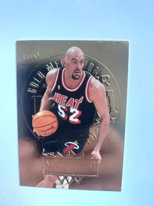 NBA - 1995-96 Matt Geiger Fleer Ultra Gold Medallion Card #95 - Miami Heat - Picture 1 of 2
