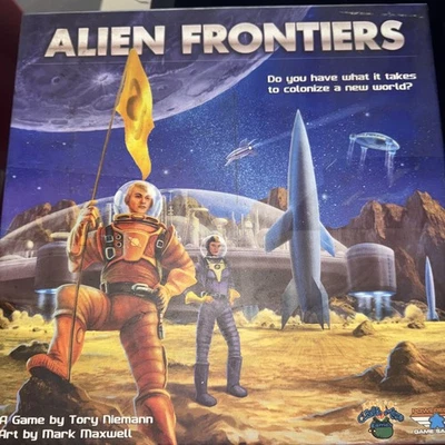 Juego de mesa Alien Frontiers + facciones, paquete de facciones #1 y expansión de cinturón exterior Foto 1 de 4