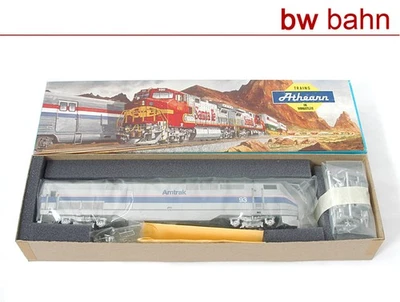 Athearn H0 03688 Dummy Diesel-Lok AMD 103 P42 Amtrak Intercity #93