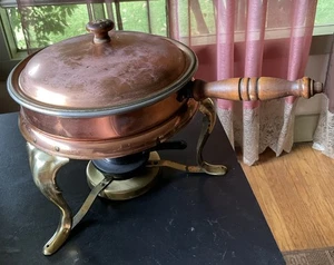 Vintage Copper Chafing Dish with Wooden Handle - Brass Plate Legs - Picture 1 of 4