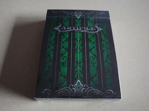CUBIERTA ARTIFICIAL VERDE ESMERALDA SEGUNDA EDICIÓN. CARTAS DE JUEGO TAMAÑO POKE DE ELLUSIONIST - Imagen 1 de 10