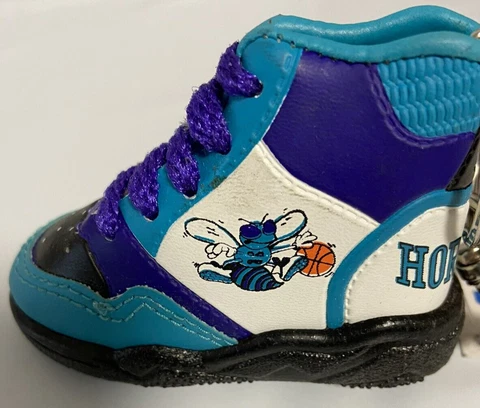 Charlotte Hornets NBA Shoe Key Ring By Hunter Cover