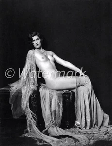 Flapper Girl - Ziegfeld Follies 8X10 PUBLICITY PHOTO Vintage 1920s glamour - Picture 1 of 1
