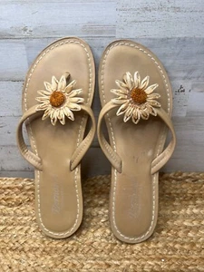 Bernardo Zehenstegsandalen hellbraun Leder Blumenmuster Damen 10 Strand tropisch Boho - Bild 1 von 8