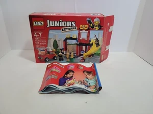 Lego Fire emergency Juniors Easy to Build 10671 FIRE EMERGENCY - Picture 1 of 3