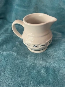 Longaberger Woven Traditions Blue Creamer - Pottery - USA!!! - Picture 1 of 4