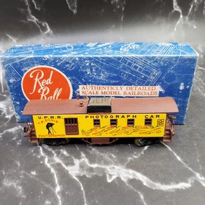 Red Ball HO Scale Assembled Kit Wood Craftsman UPRR PHOTOGRAPH CAR Western Photo - Picture 1 of 9
