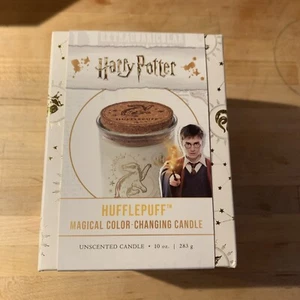 Harry Potter Magical Color-Changing Hufflepuff Candle (10 oz) - Home Decor Gifts - Picture 1 of 3
